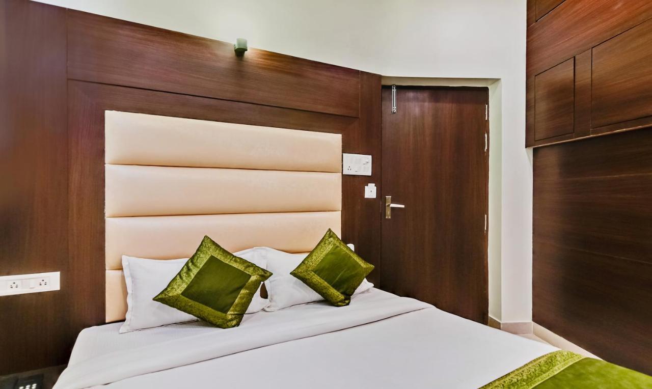 Hotel Treebo Resto- Near Lucknow Railway Station Zewnętrze zdjęcie