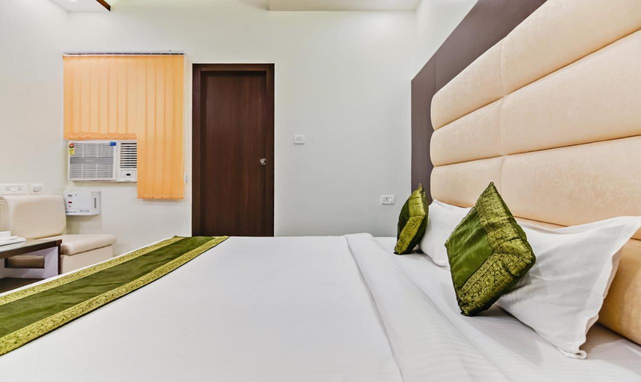 Hotel Treebo Resto- Near Lucknow Railway Station Zewnętrze zdjęcie