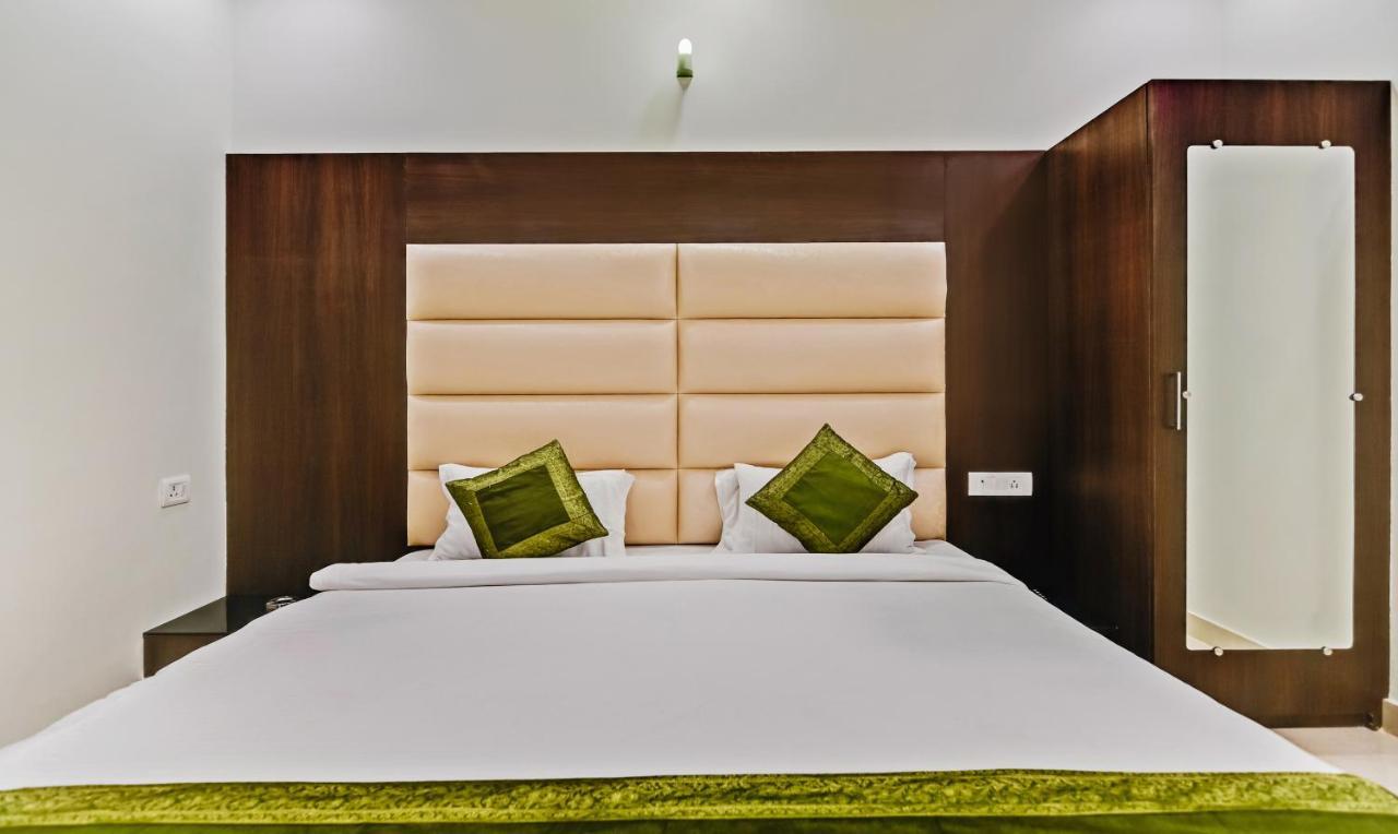 Hotel Treebo Resto- Near Lucknow Railway Station Zewnętrze zdjęcie