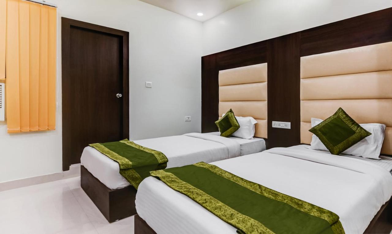Hotel Treebo Resto- Near Lucknow Railway Station Zewnętrze zdjęcie